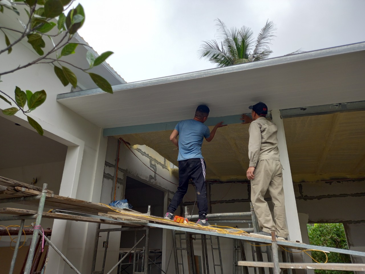 Xây nhà bê tông khí Chưng Áp Quảng Ninh