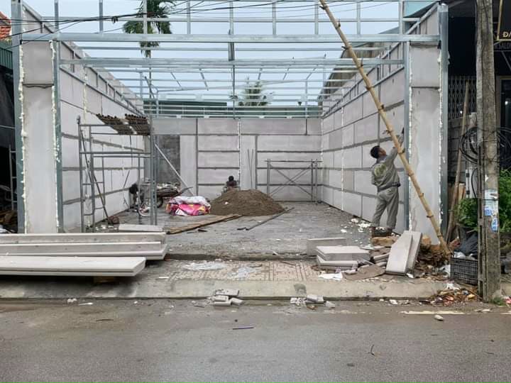 Thi công nhà xưởng bằng panel bê tông nhẹ tại Hải Dương có ưu điểm gì, chi phí ra sao và nên chọn đơn vị nào? Hãy cùng tìm hiểu trong bài viết sau.