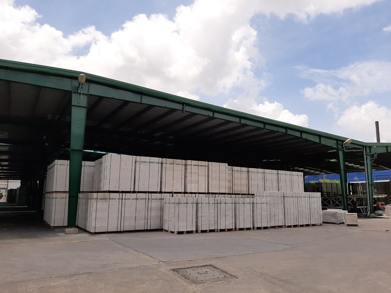 Nhà máy sử dụng bê tông nhẹ Hải Phòng – Giải pháp bền vững cho công trình công nghiệp hiện đại